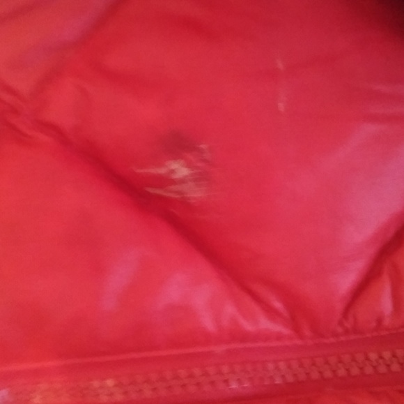 Red jacket - Picture 2 of 4